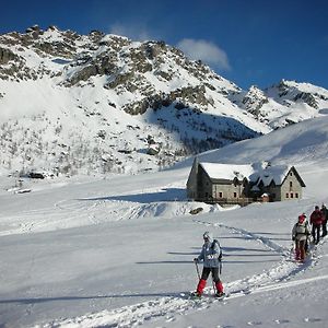 Hotel Rifugio Ca Runcasch à Lanzada Exterior photo