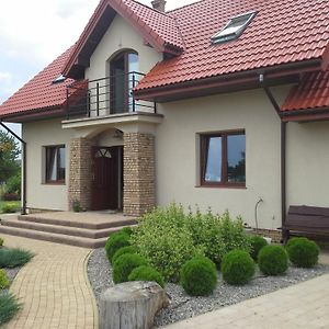 Villa Dom Przy Kociej Gorze à Krzczen Exterior photo