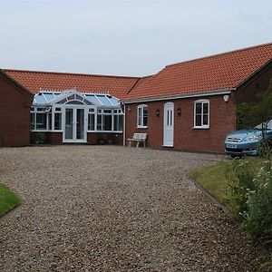 Hotel The Paddock At Scamblesby Exterior photo