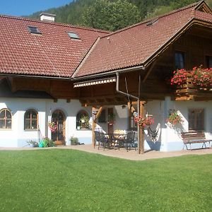 Hotel Gaestehaus Lassnig à Ebene Reichenau Exterior photo