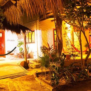 Villa Los Mangles Boutique Hotel Holbox Exterior photo