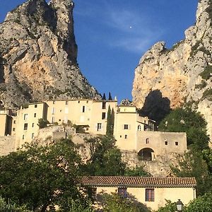 Hôtel Particulier des Lumières Moustiers-Sainte-Marie Exterior photo