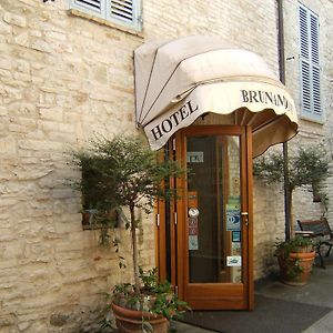 Hotel Palazzo Brunamonti Bevagna Exterior photo