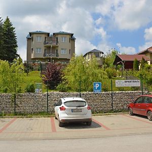 Apartments Vila Vrdnik Exterior photo