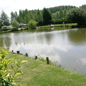 Hotel Auberge des Etangs à Roussent Exterior photo