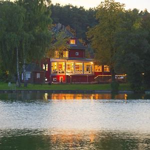 Hotel Leutloff'S Am See à Zeuthen Exterior photo