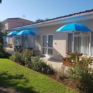 10 Windell Self Catering Accommodation Durbanville Exterior photo