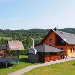 Hotel Penzion Otmarka à Těchonín Exterior photo