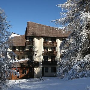 Hôtel Les Trappeurs Les Orres Exterior photo