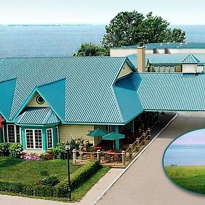 Hotel Auberge De La Baie à Caraquet Exterior photo