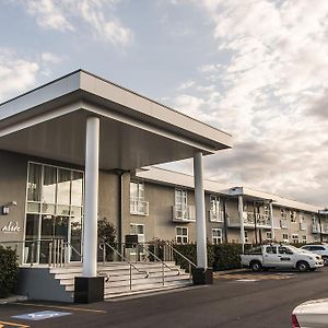 Hotel Abode Narrabundah à Canberra Exterior photo