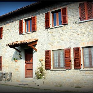 Bed and Breakfast Bed&Breakfast Val d'Oche à Castel Boglione Exterior photo