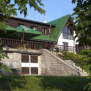 Hotel Penzion Pohlednicka à Benecko Exterior photo