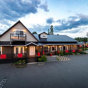 Hotel Auberge Amérilys à Rivière-du-Loup Exterior photo