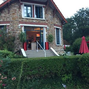 Hotel Le Chant Des Oiseaux à Magny-les-Hameaux Exterior photo