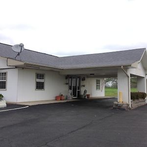 American Inn Mount Vernon Exterior photo