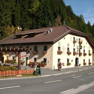 Hotel Gasthof Zum Loewen à Sankt Jakob im Lesachtal Exterior photo