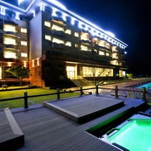 Seaspovill Resort Donghae Exterior photo