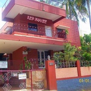 Appartement Red House Yoga Center à Mysore Exterior photo