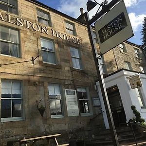 Alston House Hotel Exterior photo