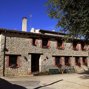 Hotel Tirontillana à Dehesa de Cuellar Exterior photo