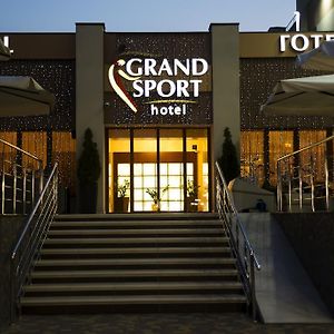 Grand Sport Hotel Brovary Exterior photo