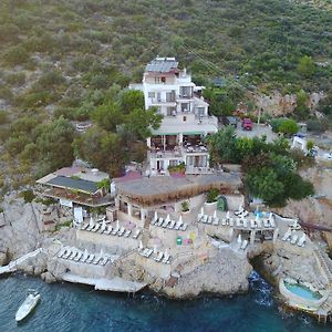 Caretta Hotel Kalkan Exterior photo