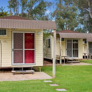 Hotel Ingenia Holidays Murray Bend à Tocumwal Exterior photo