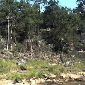 Hotel Murphy'S Creek Hideaway à Upper Lockyer Exterior photo