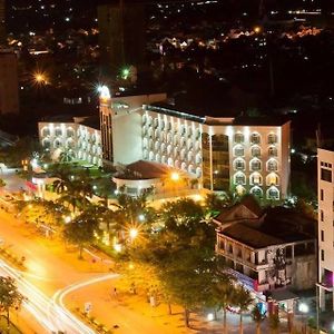 Sai Gon Kim Lien Hotel Vinh City Exterior photo