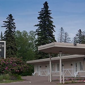 Spruceglen Inn Grand Marais Exterior photo