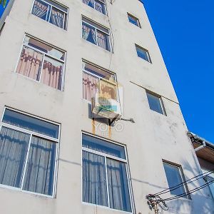 Appartement Frangipani à Dehiwala-Mont Lavinia Exterior photo