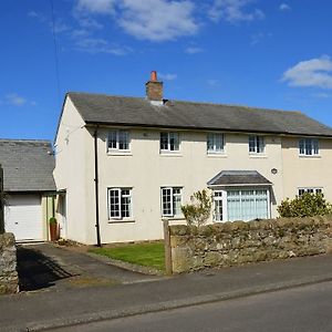 Deneview Bed And Breakfast Alnwick Exterior photo