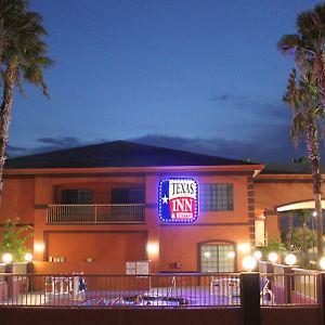 Texas Inn & Suites Mcallen At La Plaza Mall And Airport Exterior photo