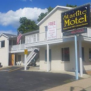 Starlite Motel Wisconsin Dells Exterior photo