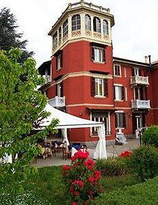 Hôtel Cà Lazzaroni à Gozzano Exterior photo