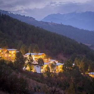 Dhensa Boutique Resort Punakha Exterior photo