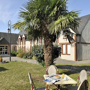 Hôtel Du Labrador Saint-Benoît-sur-Loire Exterior photo