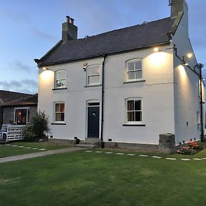 Bed and Breakfast The Foulsyke Farmhouse à Scarborough Exterior photo