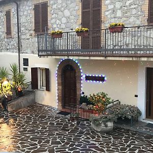 B&B Le Torrette Campello sul Clitunno Exterior photo