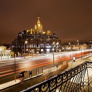 Hôtel Saint Yard Arbat à Moscou Exterior photo