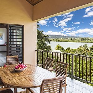 Aparthotel Poppy'S On The Lagoon à Port-Vila Exterior photo