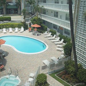 Hotel Buccaneer At Deerfield Beach Exterior photo