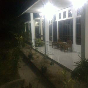 Hotel Bintang Wisata Riung Exterior photo