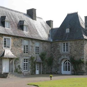 Bed and breakfast Le Logis d'Équilly Exterior photo