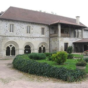 Bed and breakfast Abbaye Saint Gilbert Exterior photo