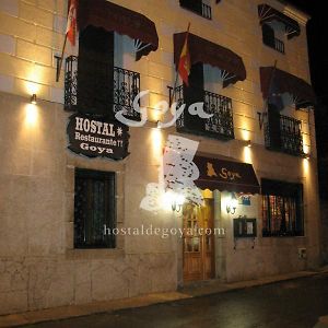 Hostal Restaurante Goya Piedrahíta Exterior photo