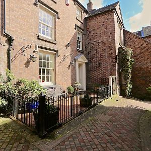 The Library House B&B Ironbridge Exterior photo