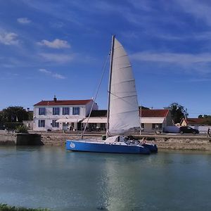 Les Bains Boyardville - Hôtel et Restaurant Exterior photo