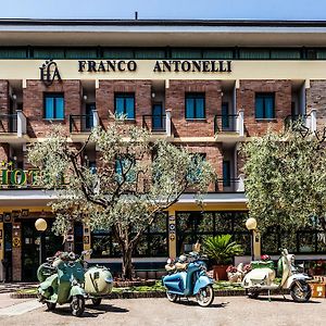Hotel Franco Antonelli Assise Exterior photo